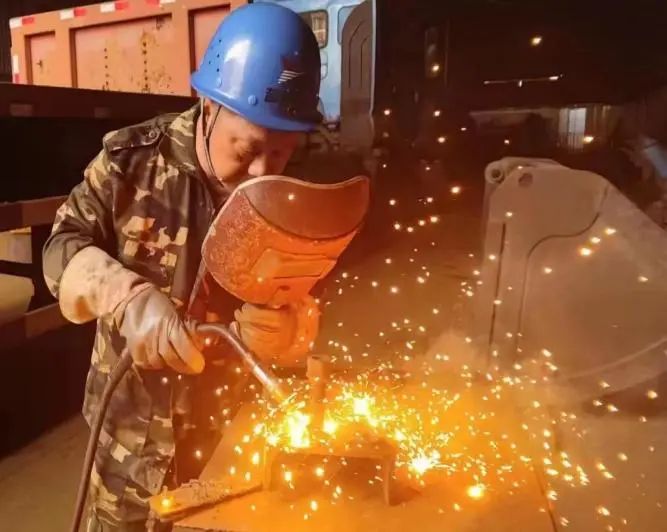 dd64da97a3ba7e8101b790a50030af18.jpg dd64da97a3ba7e8101b790a50030af18.jpg